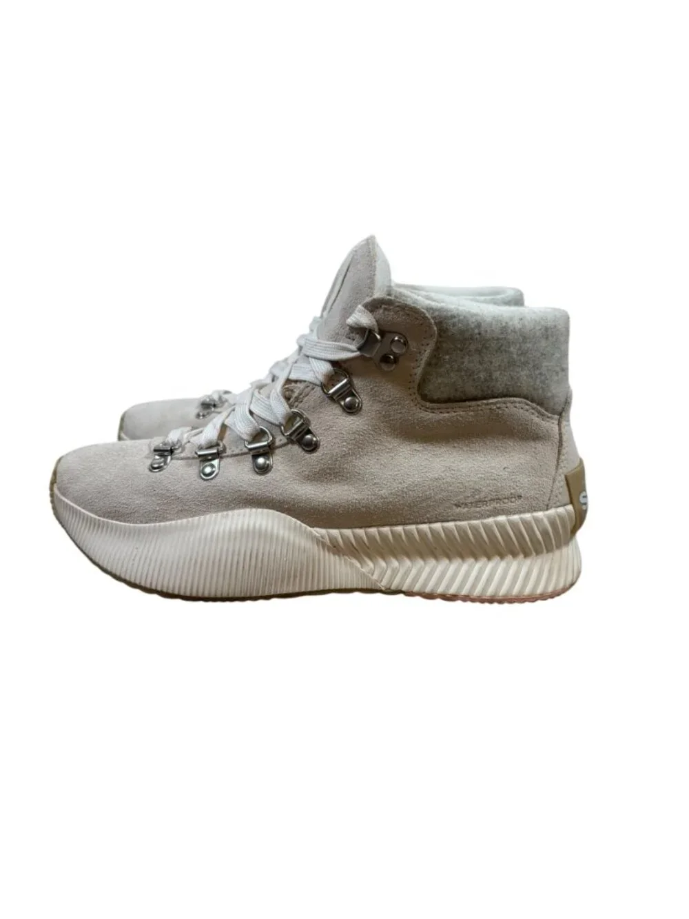 Sorel Out N About III Low Suede Waterproof Boots Cozy Winter Sneakers Womens